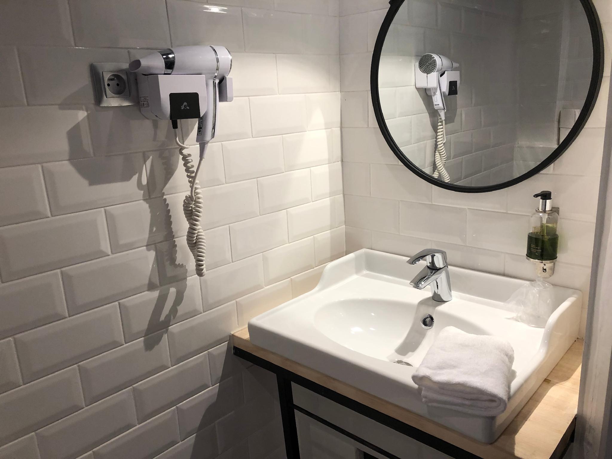 Des Arts-bastille Hotel Paris