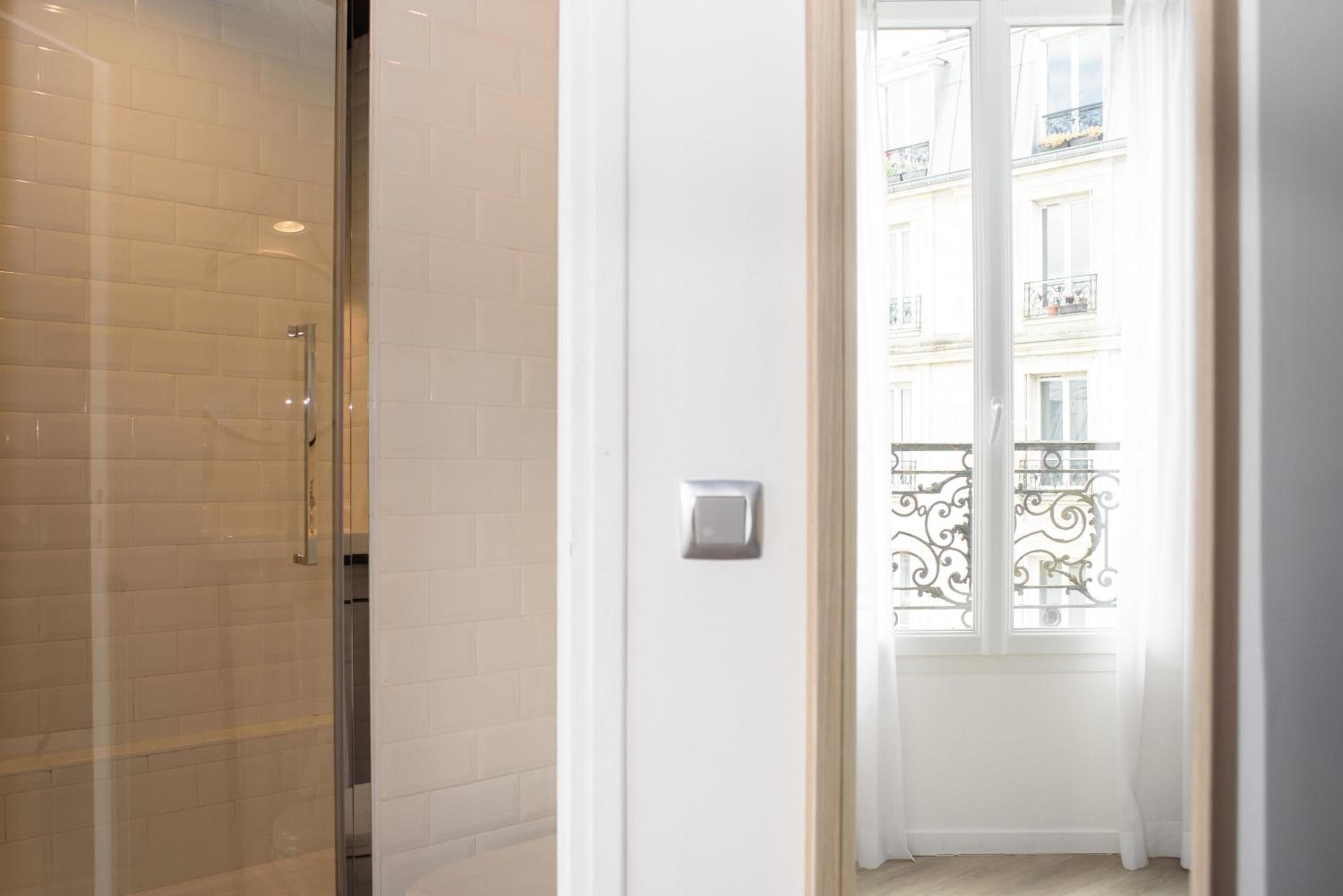 Des Arts-bastille 3* Paris